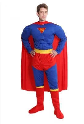SUPER EROE CON MUSCOLI